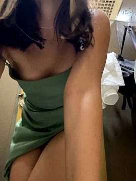 AngelinaTeller naked stripping on cam for live sex video chat