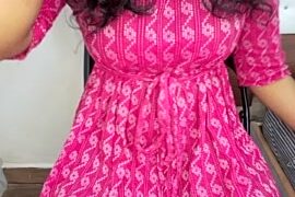 Jessica_love99 naked stripping on cam for live sex video chat