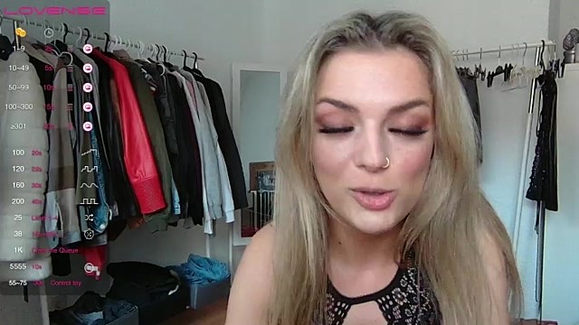 LexyGold naked stripping on cam for live sex video chat