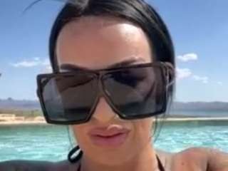 Mrs.Tiffanyfox.x.x nude Live Sex Chat