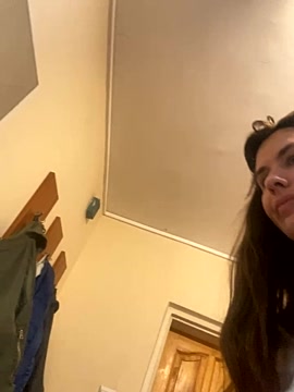 Sara_darling naked stripping on cam for live sex video chat