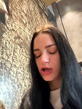 Alexa_flexA naked stripping on cam for live sex video chat