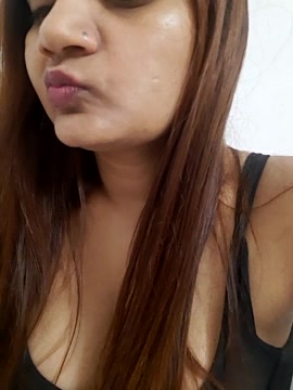 Hot_nayra90 naked stripping on cam for live sex video chat