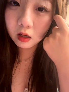 –Olivia– naked stripping on cam for live sex video chat