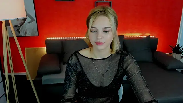 Alicia-Luv naked stripping on cam for live sex video chat