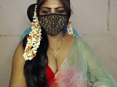harika-sexy naked stripping on cam for live sex video chat