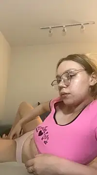 JessKiss_ naked stripping on cam for live sex video chat