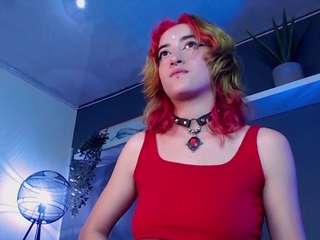 Roxxane-little nude Live Sex Chat