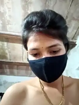 Hot_Khushboo naked stripping on cam for live sex video chat