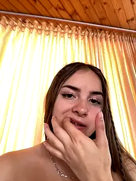 Lana_ml1 naked stripping on cam for live sex video chat