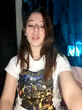 Rosie_teen naked stripping on cam for live sex video chat