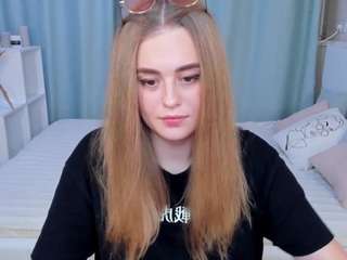 Sofa nude Live Sex Chat