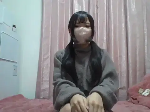 minami_373 naked stripping on cam for live sex video chat