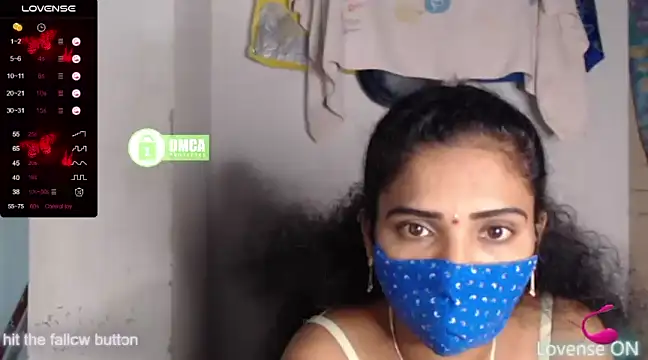 nandhini_2122 naked stripping on cam for live sex video chat