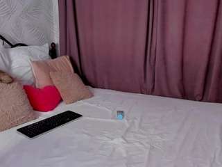 Sofie-Snowcat nude Live Sex Chat
