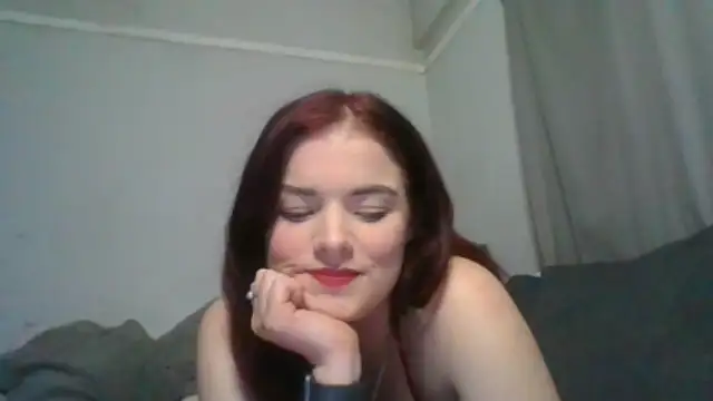 Gracieheart22 naked strip on cam for live sex video chat