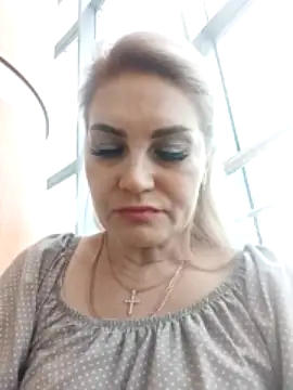 JennyOMay naked strip on cam for live sex video chat