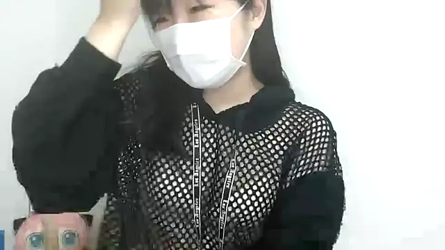 LilyinJapan naked strip on cam for live sex video chat