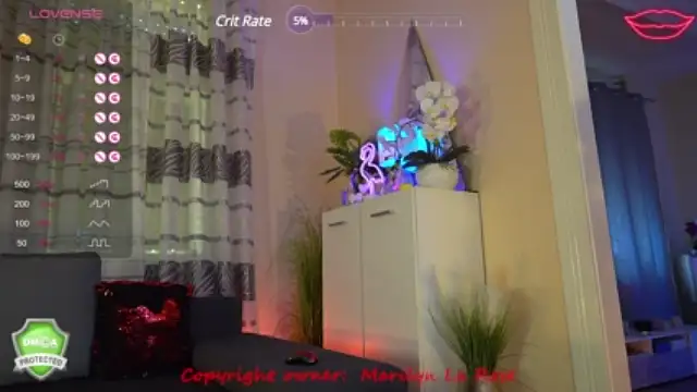 Marilyn_La_Rose naked strip on cam for live sex video chat