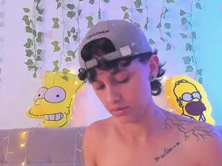 Owenfoxx nude Live Sex Chat Show
