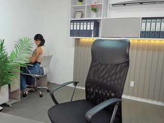 AndreitaGuit nude Live Sex Chat Show