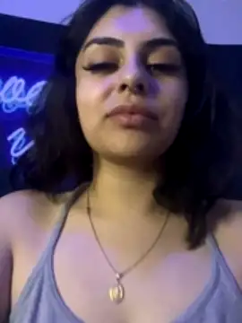 Drippindollz naked strip on cam for live sex video chat