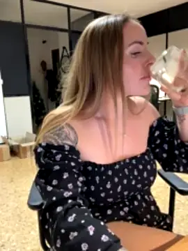 EmaSalis naked strip on cam for live sex video chat