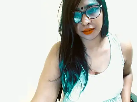 Indian_priyanka_ naked strip on cam for live sex video chat