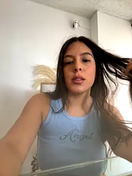 kamivolkano naked strip on cam for live sex video chat