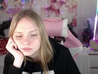 LauraCherrys nude Live Sex Chat Show