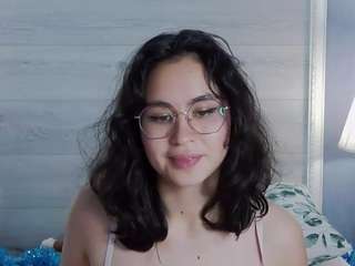 MadelineAdams nude Live Sex Chat Show