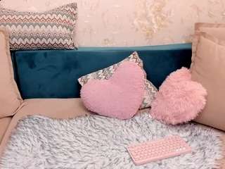 Rosalyn nude Live Sex Chat Show