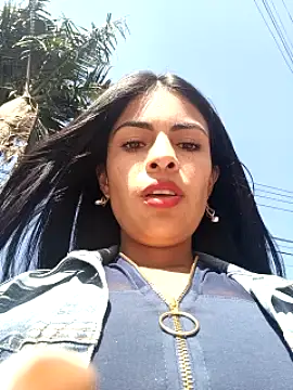 Astrid– naked strip on cam for live sex video chat
