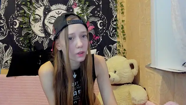 Becky_Lu_ naked strip on cam for live sex video chat
