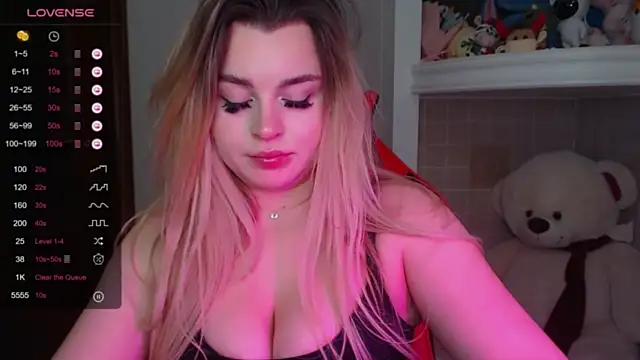 Chloe_Moyas naked strip on cam for live sex video chat