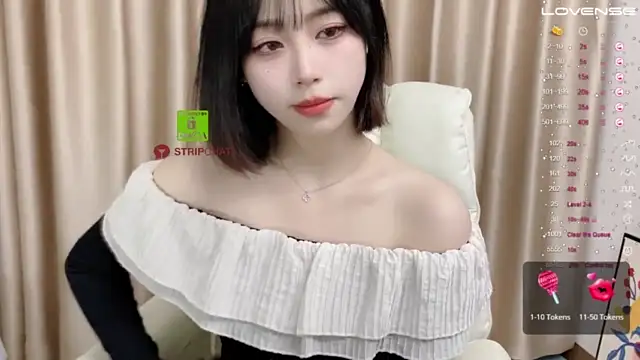Dance-Anna naked strip on cam for live sex video chat