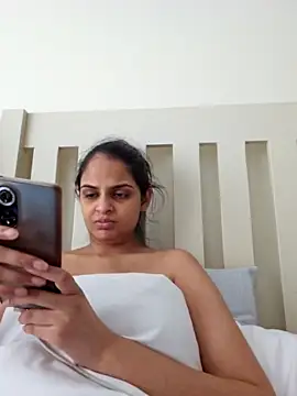 DirtySnowball69 naked strip on cam for live sex video chat