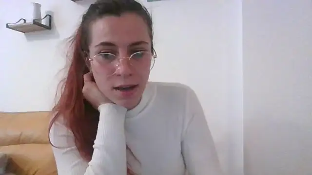 Lexi_Summers naked strip on cam for live sex video chat
