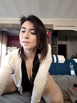 Sweet_Asia85 naked strip on cam for live sex video chat
