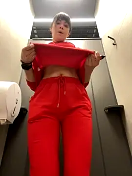 TinaSwirovski naked strip on cam for live sex video chat