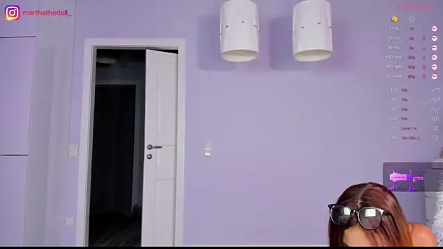amortentia naked strip on cam for live sex video chat