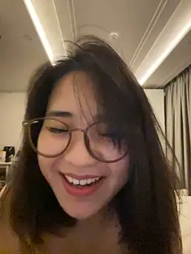 Chaiko_Nguyen naked strip on cam for live sex video chat
