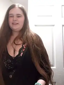 Elliekittyy naked strip on cam for live sex video chat