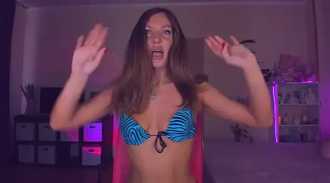 EmmaAbramson naked strip on cam for live sex video chat