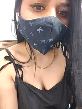 Gloie4u naked strip on cam for live sex video chat