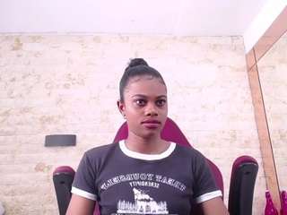 Julianna-Smith nude Live Sex Chat Show