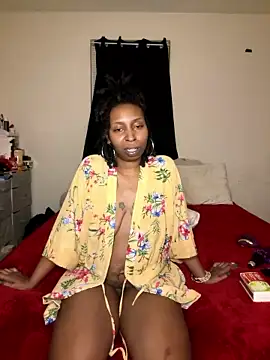 LeyaHoneybuns naked strip on cam for live sex video chat