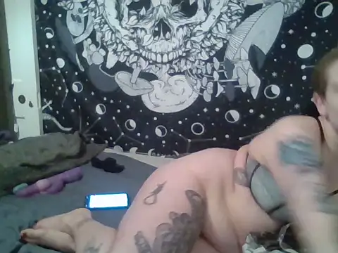 lillithloveme naked strip on cam for live sex video chat