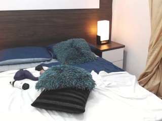 LucyRiva nude Live Sex Chat Show
