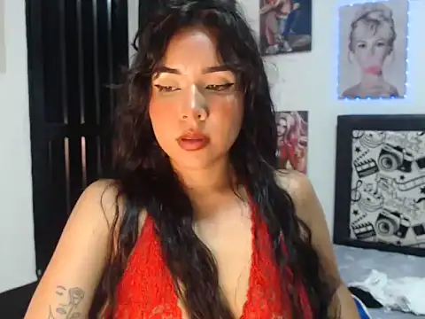 Lulu-01 naked strip on cam for live sex video chat